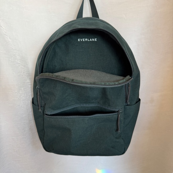Everlane Backpack Forest Green - Picture 6 of 11